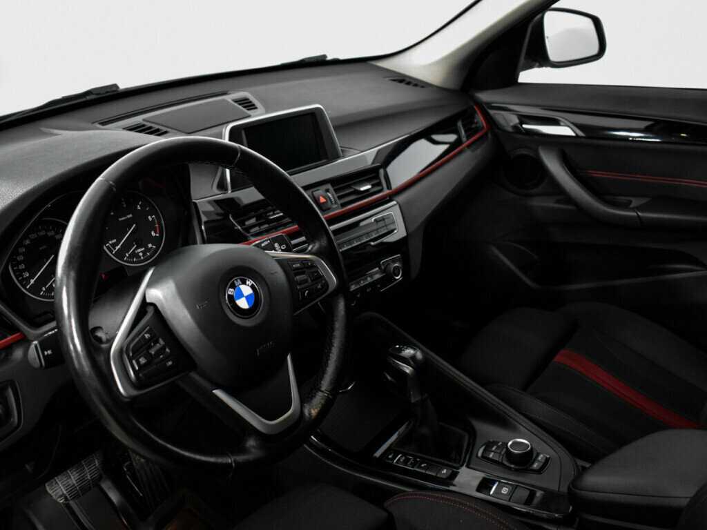 Купить BMW X1 18d xDrive, 2017, 115 066 км, фото №9