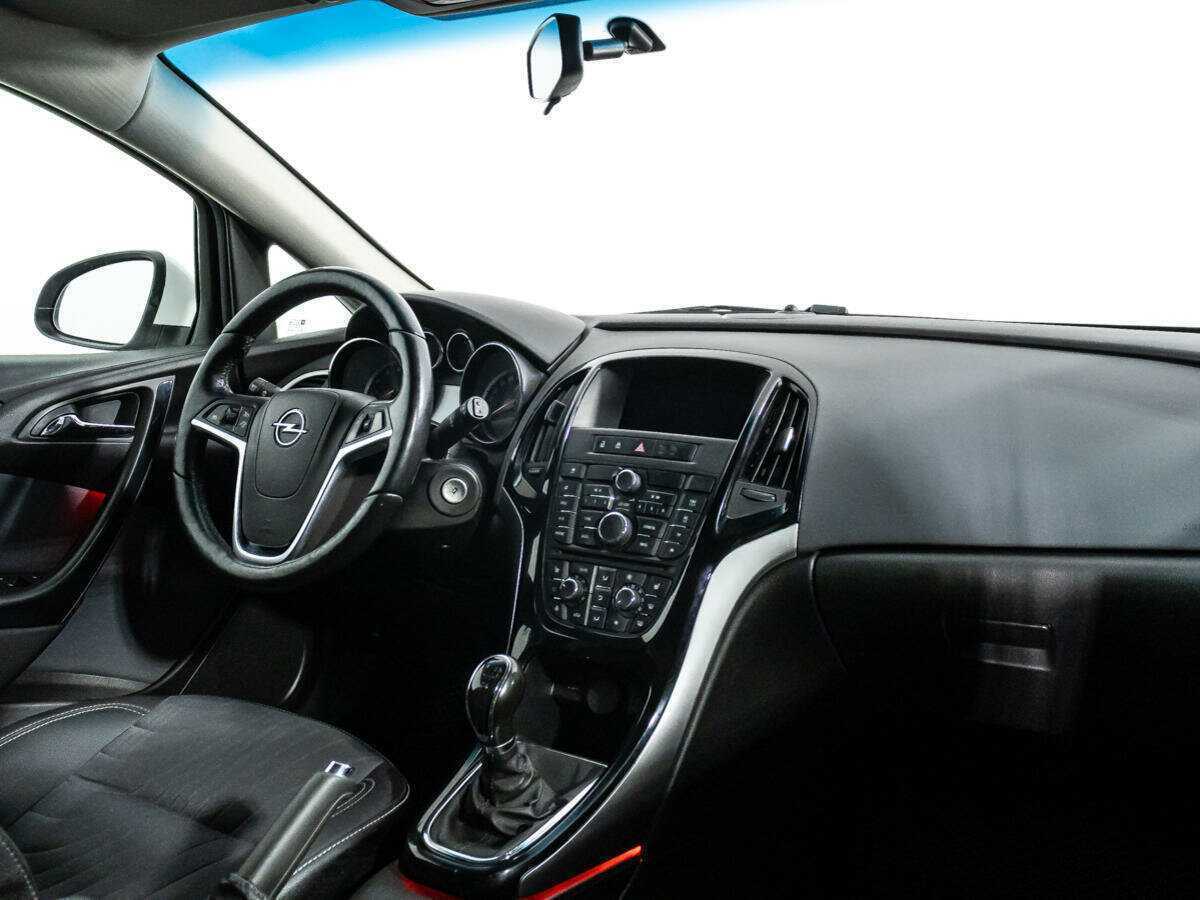 Купить Opel Astra, 2015, 277 862 км, фото №9