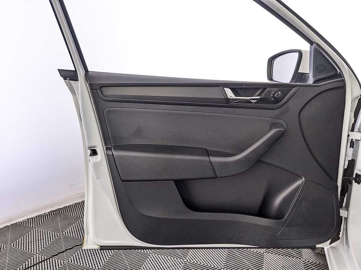 Купить Skoda Rapid, 2019, 89 344 км, фото №16