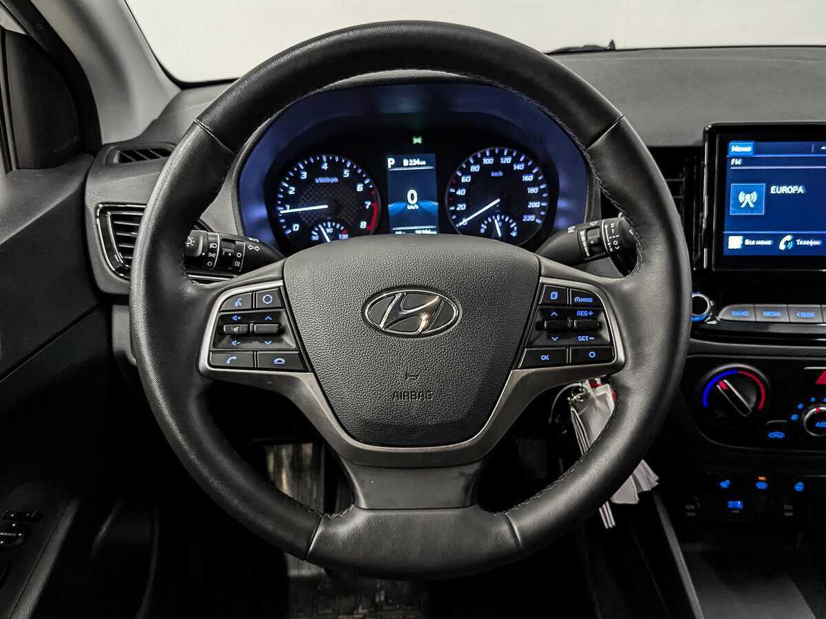 Купить Hyundai Solaris, 2022, 35 382 км, фото №21