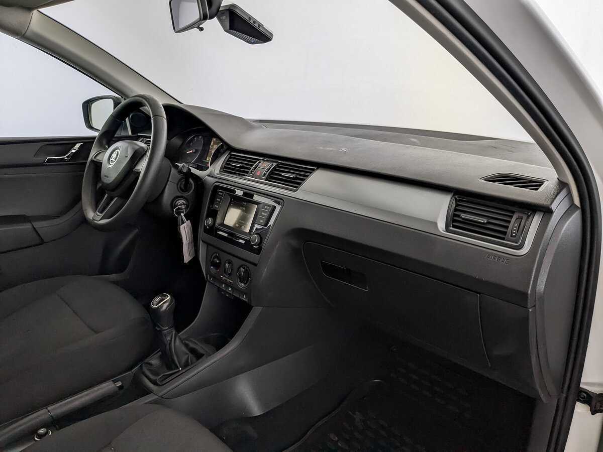 Купить Skoda Rapid, 2017, 163 106 км, фото №11