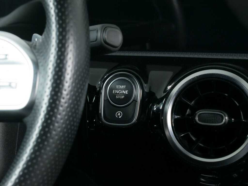 Купить Mercedes-Benz A-Класс 200, 2018, 60 000 км, фото №14