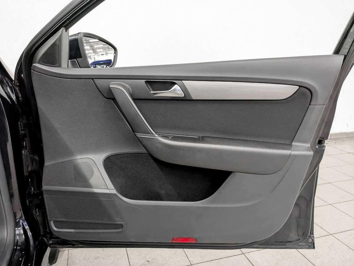 Купить Volkswagen Passat, 2012, 160 788 км, фото №22