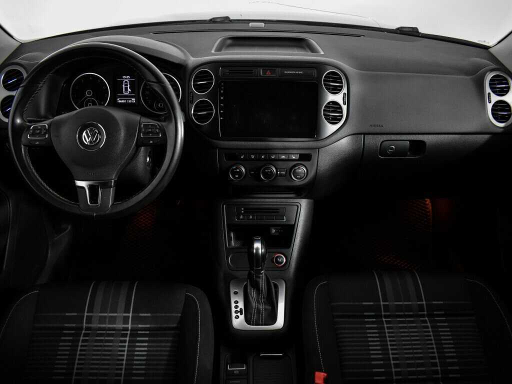 Купить Volkswagen Tiguan, 2016, 106 795 км, фото №13