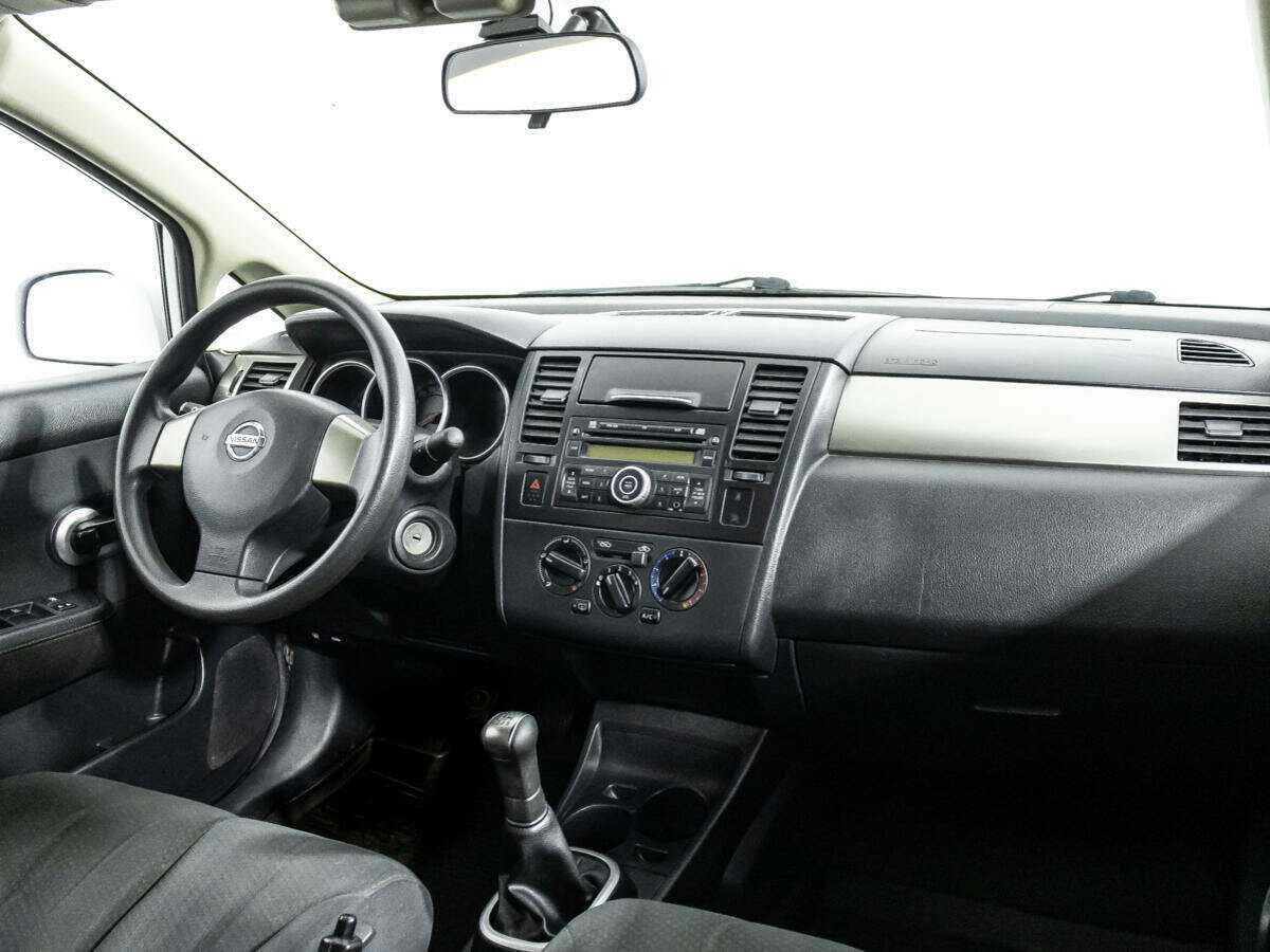 Купить Nissan Tiida, 2013, 107 912 км, фото №9