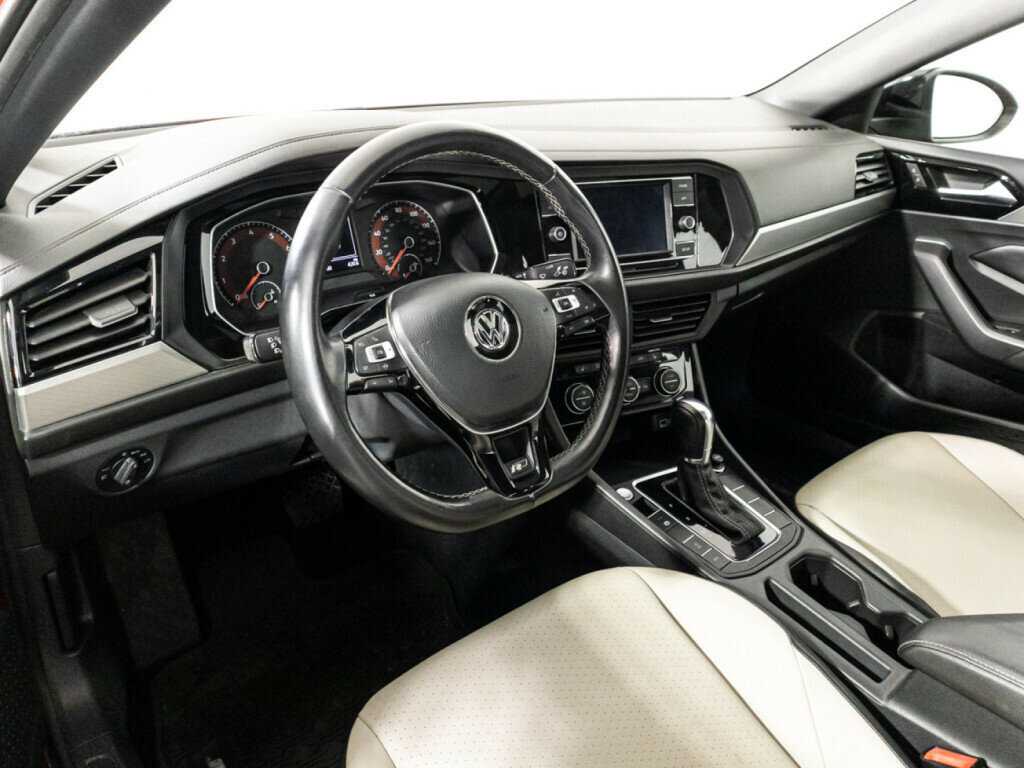 Купить Volkswagen Jetta 8-speed, 2018, 20 691 км, фото №11