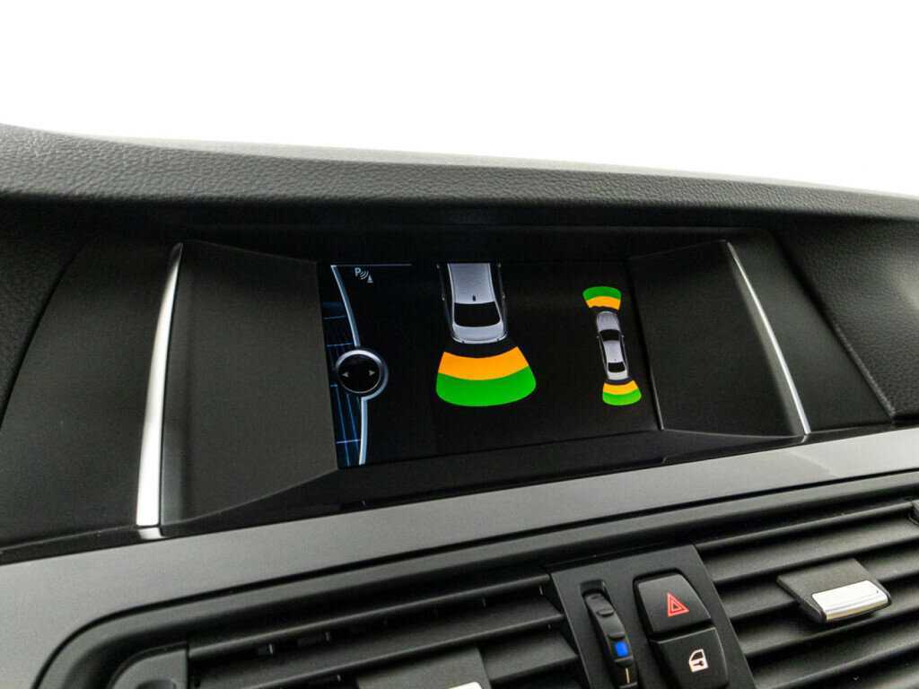 Купить BMW 5 серии 520i, 2014, 124 174 км, фото №16