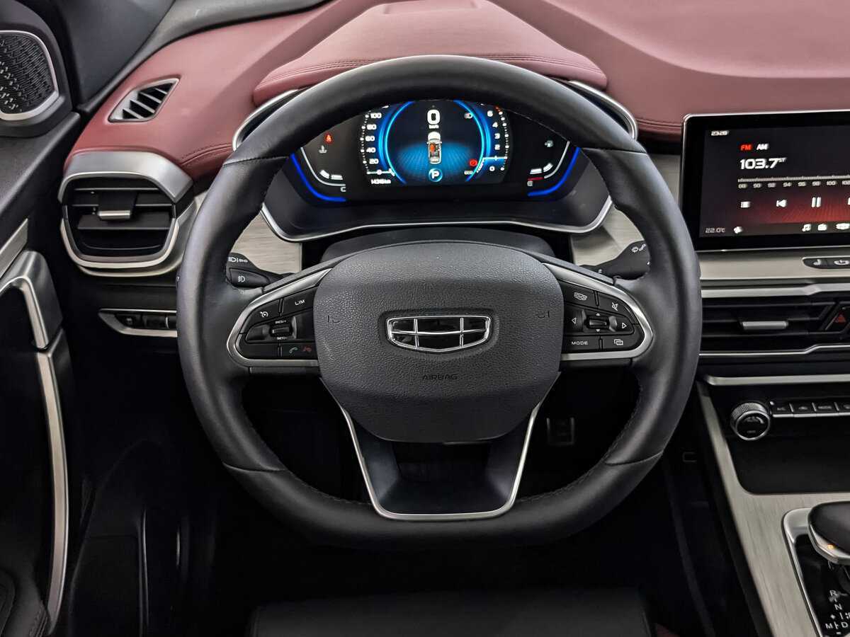 Купить Geely Coolray, 2023, 14 314 км, фото №22