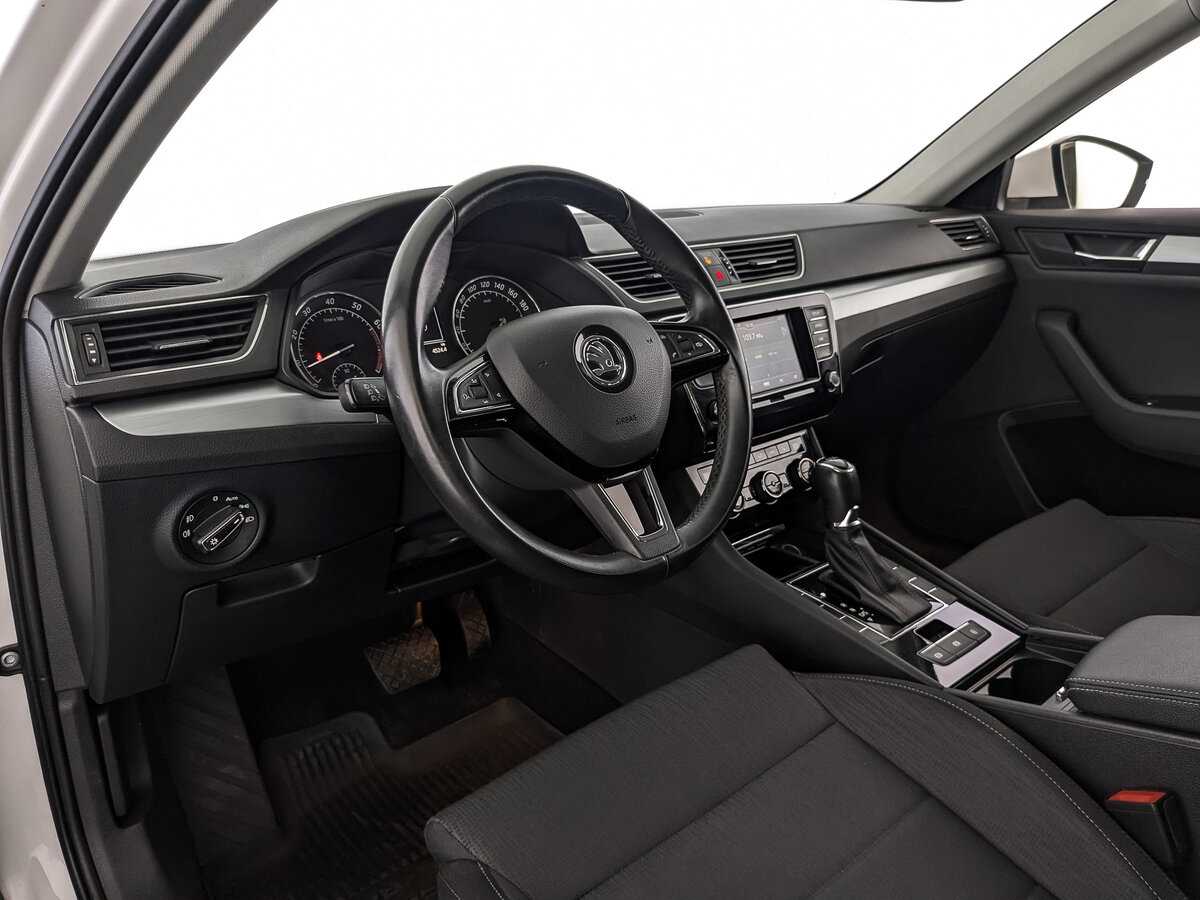Купить Skoda Superb, 2017, 105 276 км, фото №13