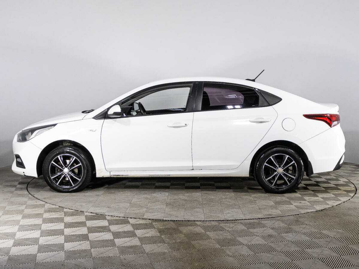 Купить Hyundai Solaris, 2017, 327 514 км, фото №8