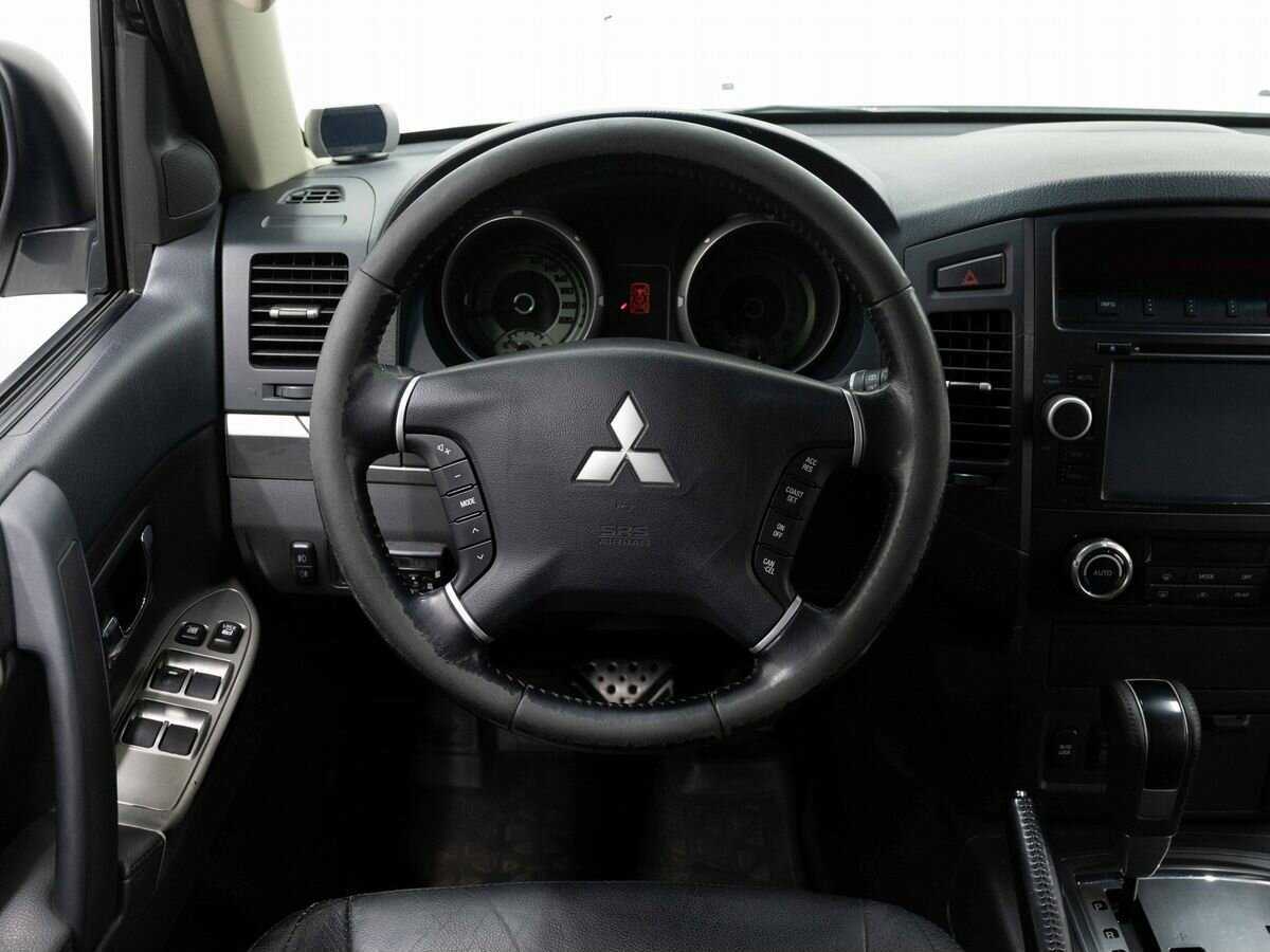 Купить Mitsubishi Pajero, 2013, 201 300 км, фото №16
