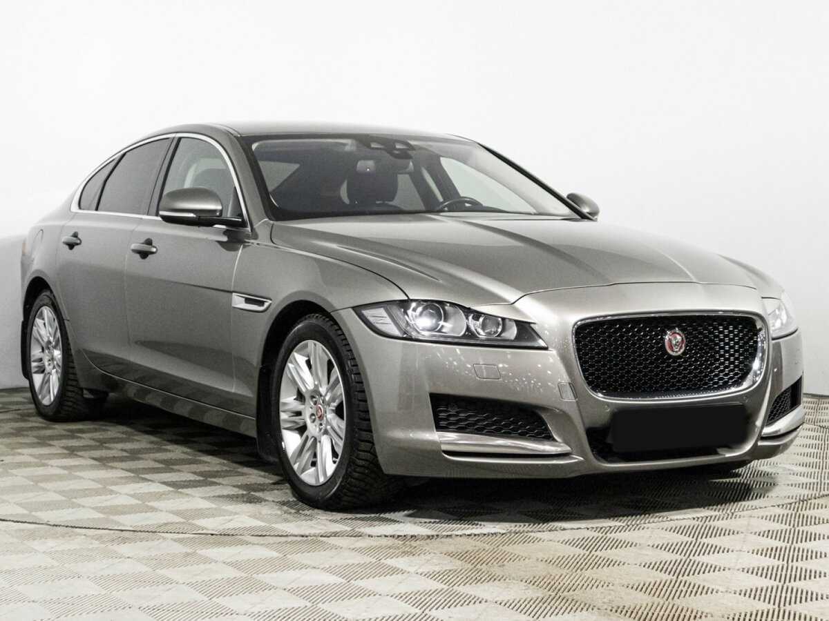 Jaguar XF