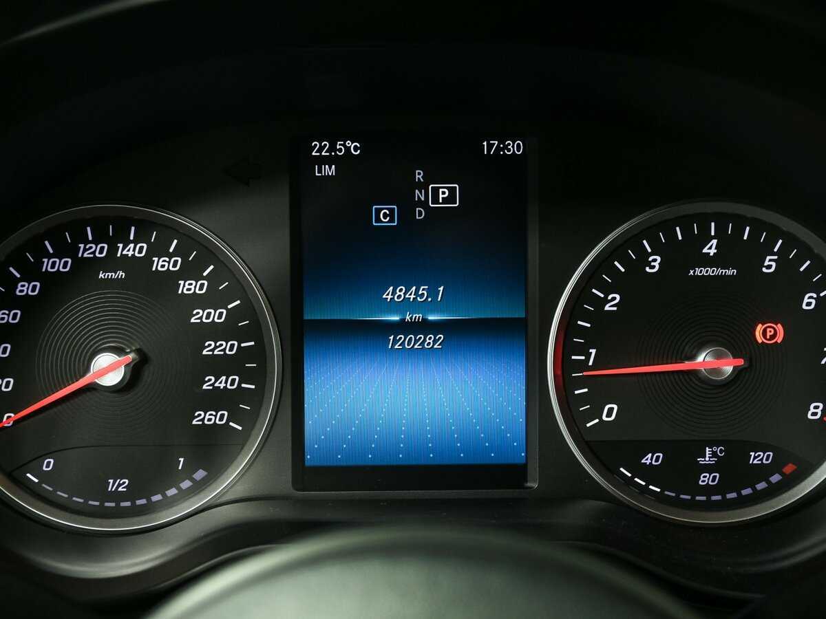 Купить Mercedes-Benz C-Класс 180, 2018, 120 000 км, фото №9