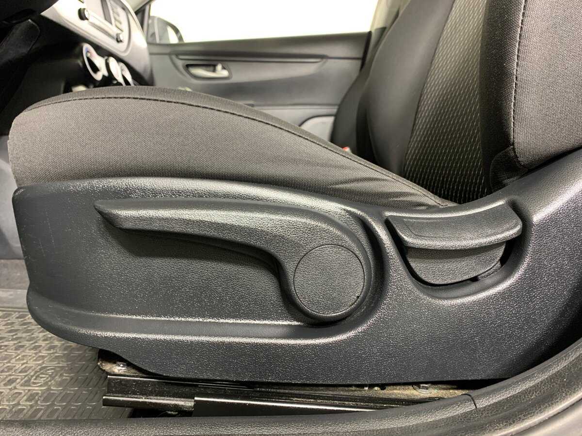 Купить Kia Rio X-Line, 2018, 97 000 км, фото №17