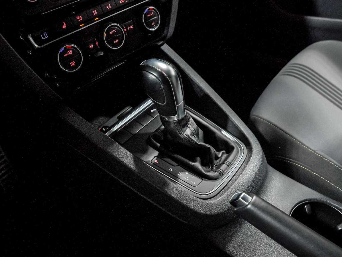 Купить Volkswagen Jetta, 2016, 95 000 км, фото №11