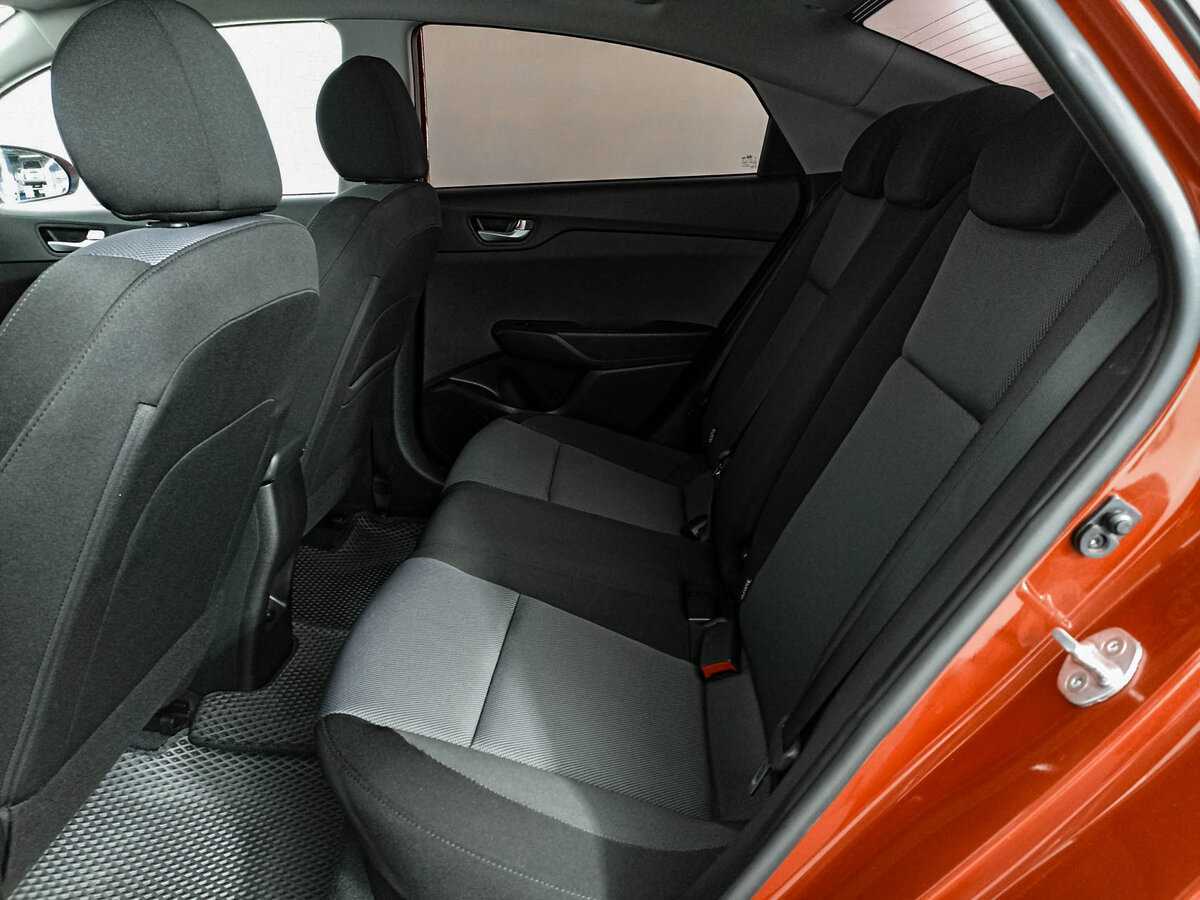 Купить Hyundai Solaris, 2021, 89 684 км, фото №9