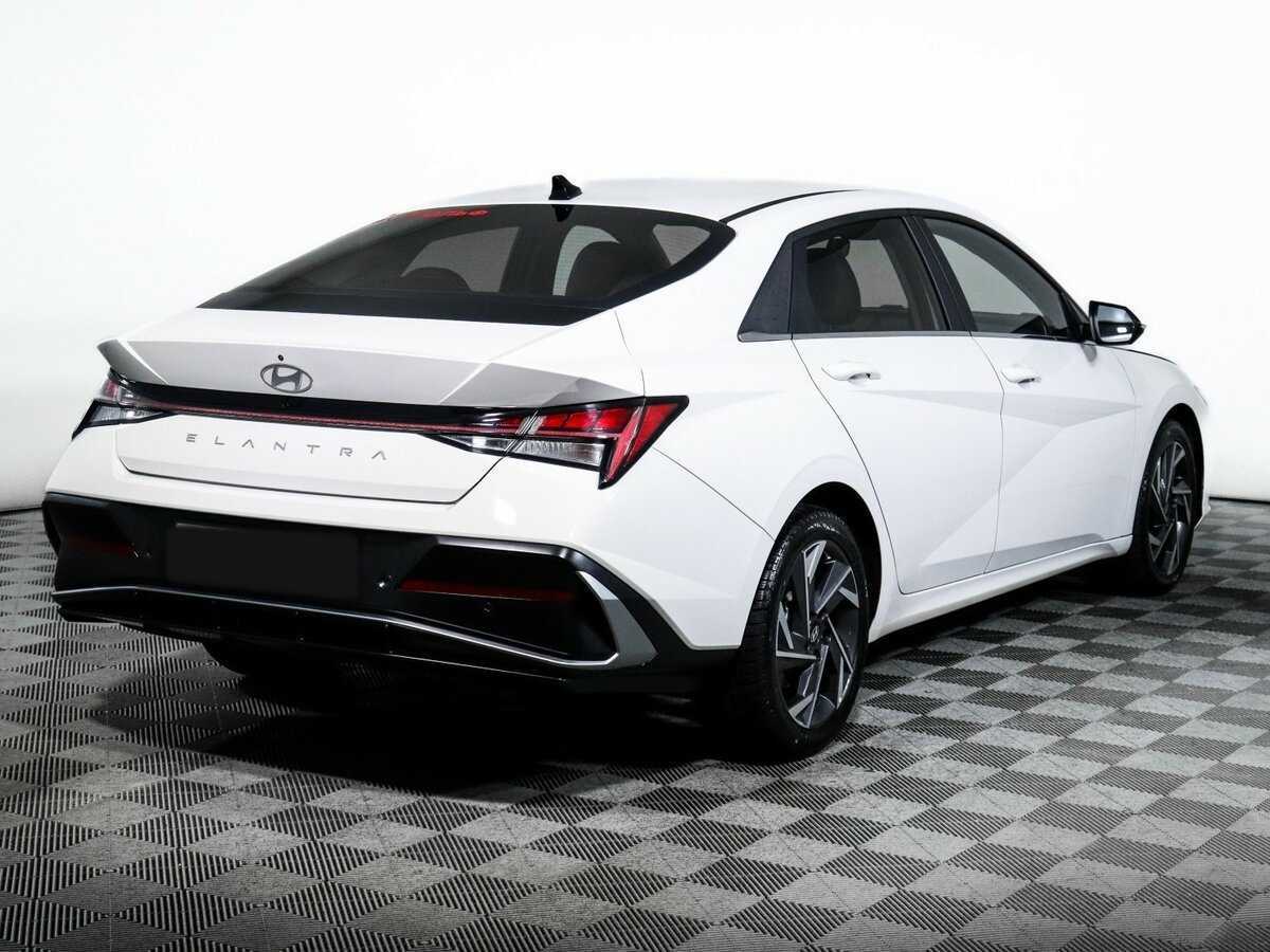 Купить Hyundai Elantra, 2023, 27 783 км, фото №5