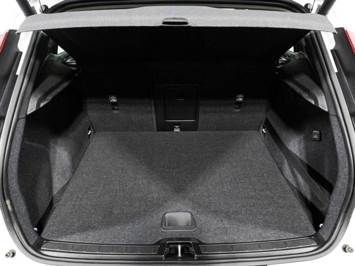 Купить Volvo XC40, 2019, 51 830 км, фото №15