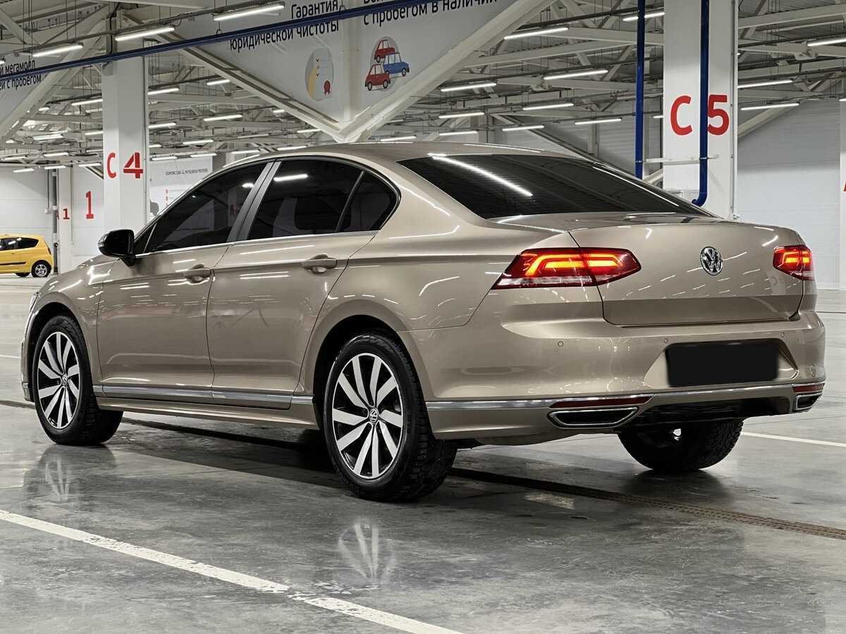 Купить Volkswagen Passat, 2016, 179 872 км, фото №7