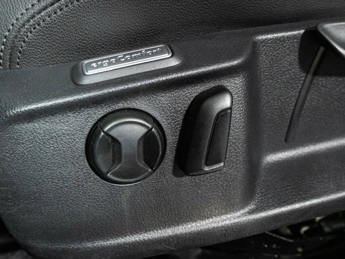 Купить Volkswagen Passat, 2016, 161 625 км, фото №18