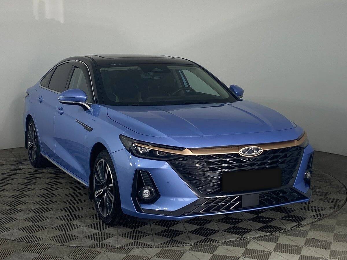 Chery Arrizo 8