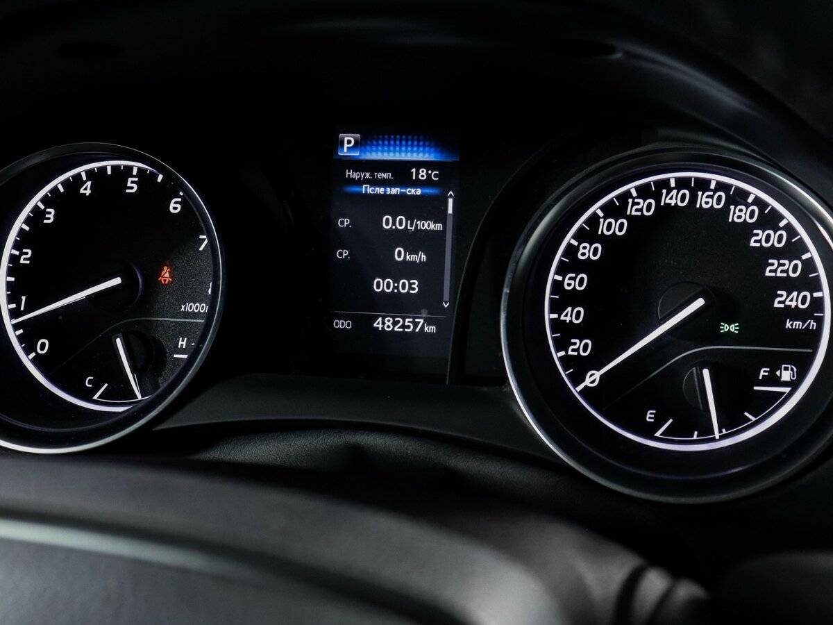 Купить Toyota Camry, 2019, 48 256 км, фото №9