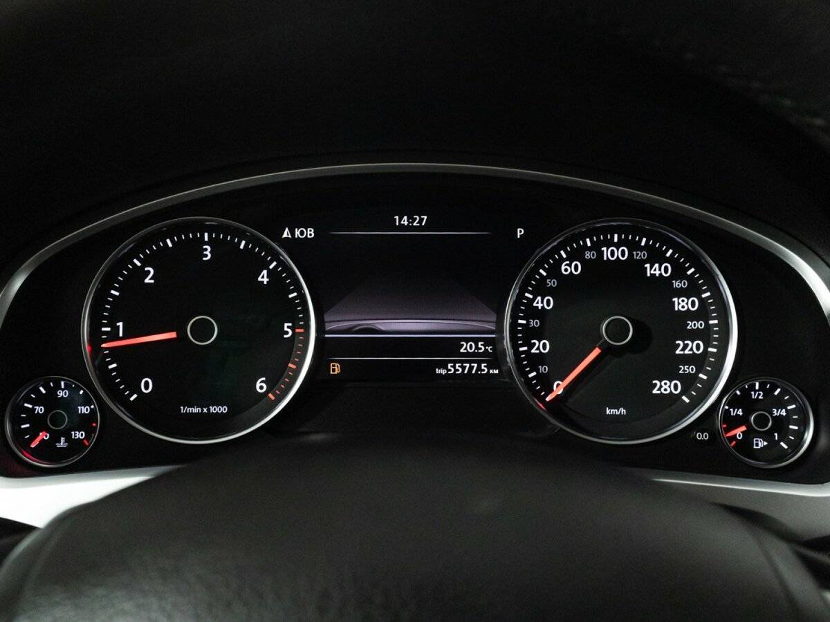 Купить Volkswagen Touareg, 2015, 187 303 км, фото №12