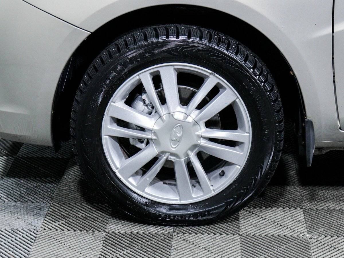 Купить Lada (ВАЗ) Vesta SW, 2018, 81 783 км, фото №14