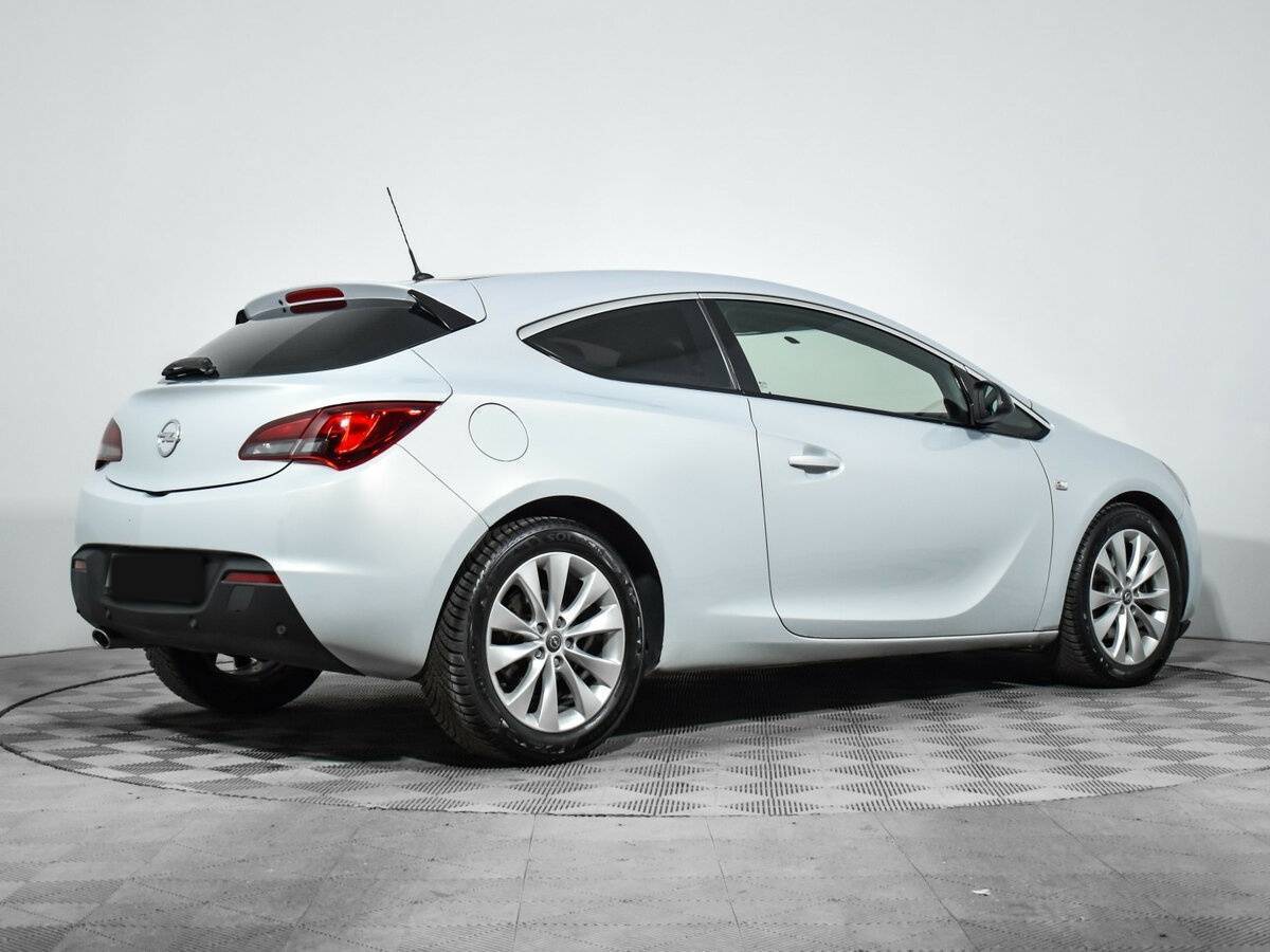 Купить Opel Astra GTC, 2012, 200 110 км, фото №5