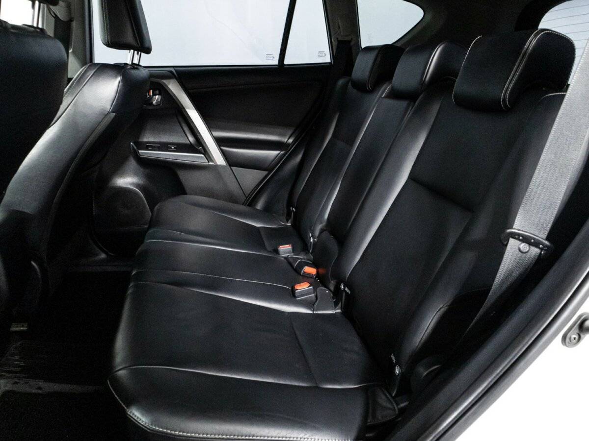 Купить Toyota RAV4, 2018, 74 000 км, фото №10