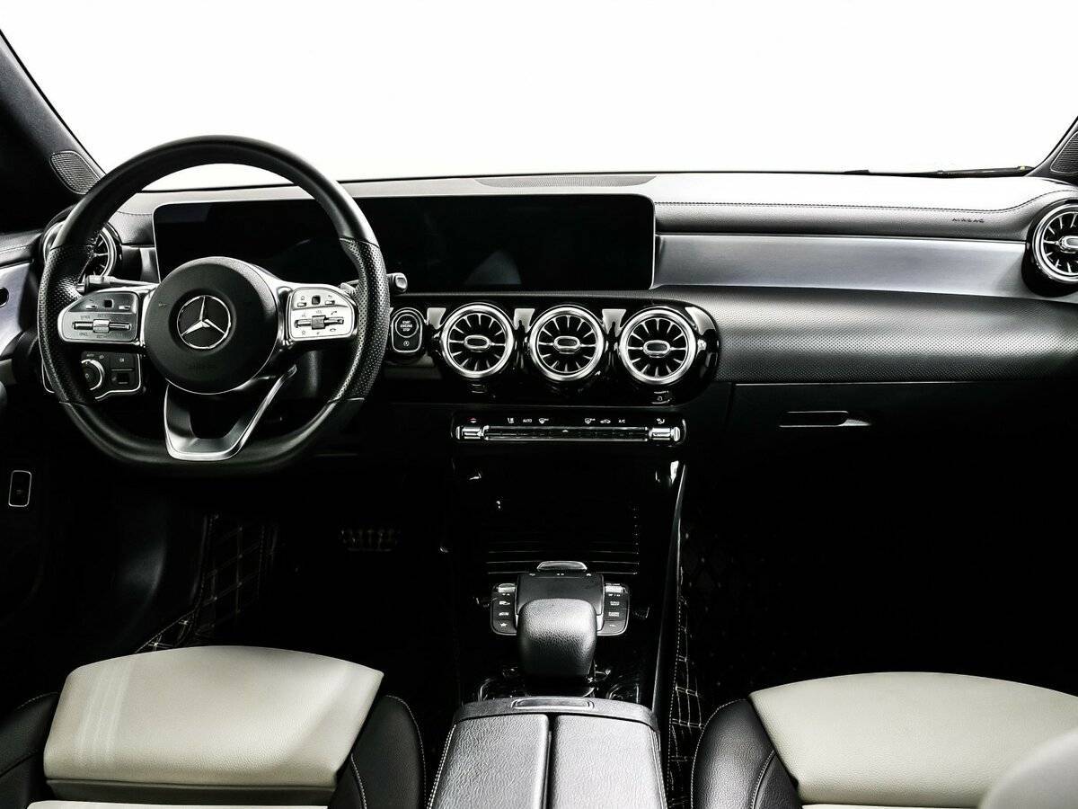 Купить Mercedes-Benz CLA 200, 2020, 36 760 км, фото №11