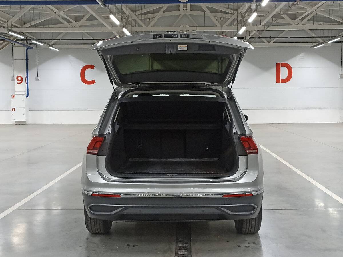 Купить Volkswagen Tiguan, 2021, 92 550 км, фото №10