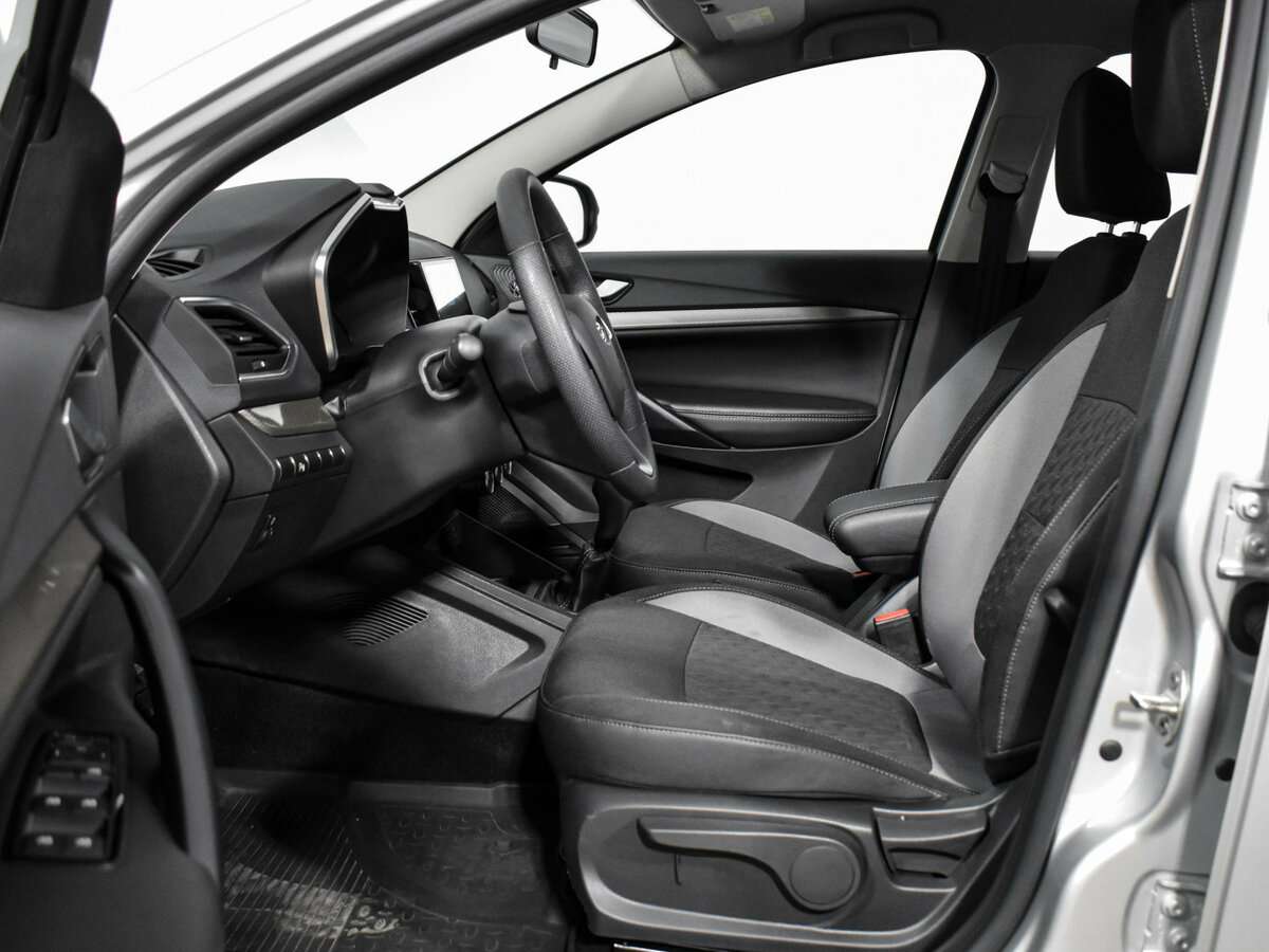 Купить Lada (ВАЗ) Vesta, 2023, 38 641 км, фото №10