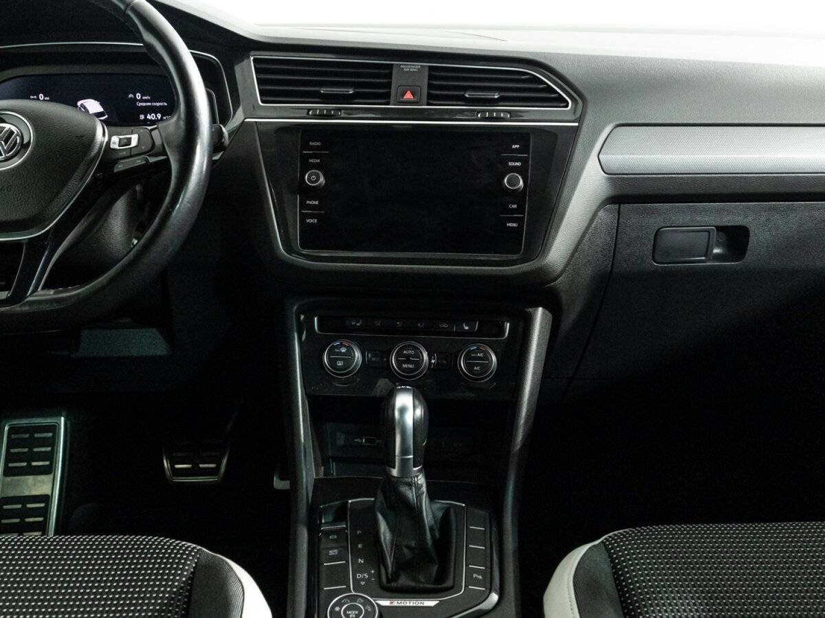 Купить Volkswagen Tiguan, 2019, 110 138 км, фото №14