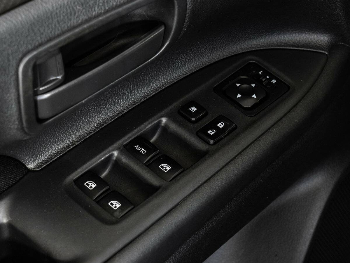 Купить Mitsubishi Outlander, 2018, 235 934 км, фото №14