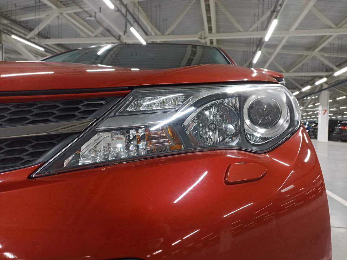 Купить Toyota RAV4, 2014, 81 932 км, фото №17