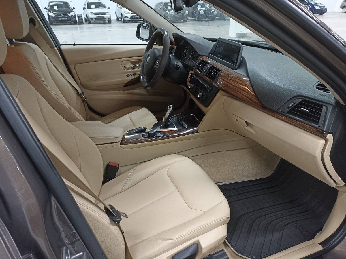Купить BMW 3 серии 320i, 2013, 225 002 км, фото №11