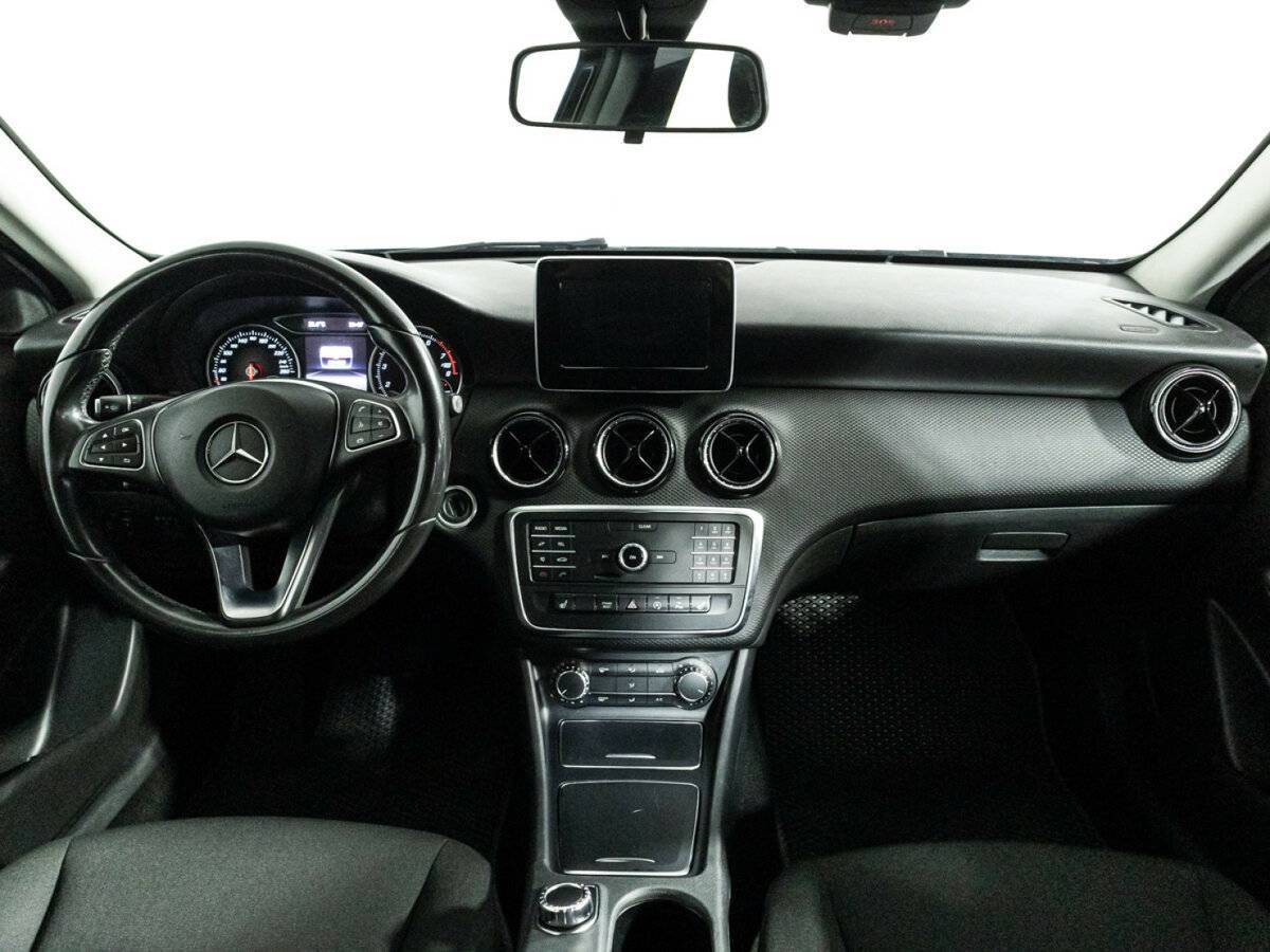 Купить Mercedes-Benz A-Класс 180, 2017, 131 486 км, фото №13