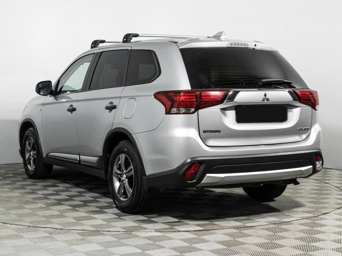 Купить Mitsubishi Outlander, 2017, 104 482 км, фото №7
