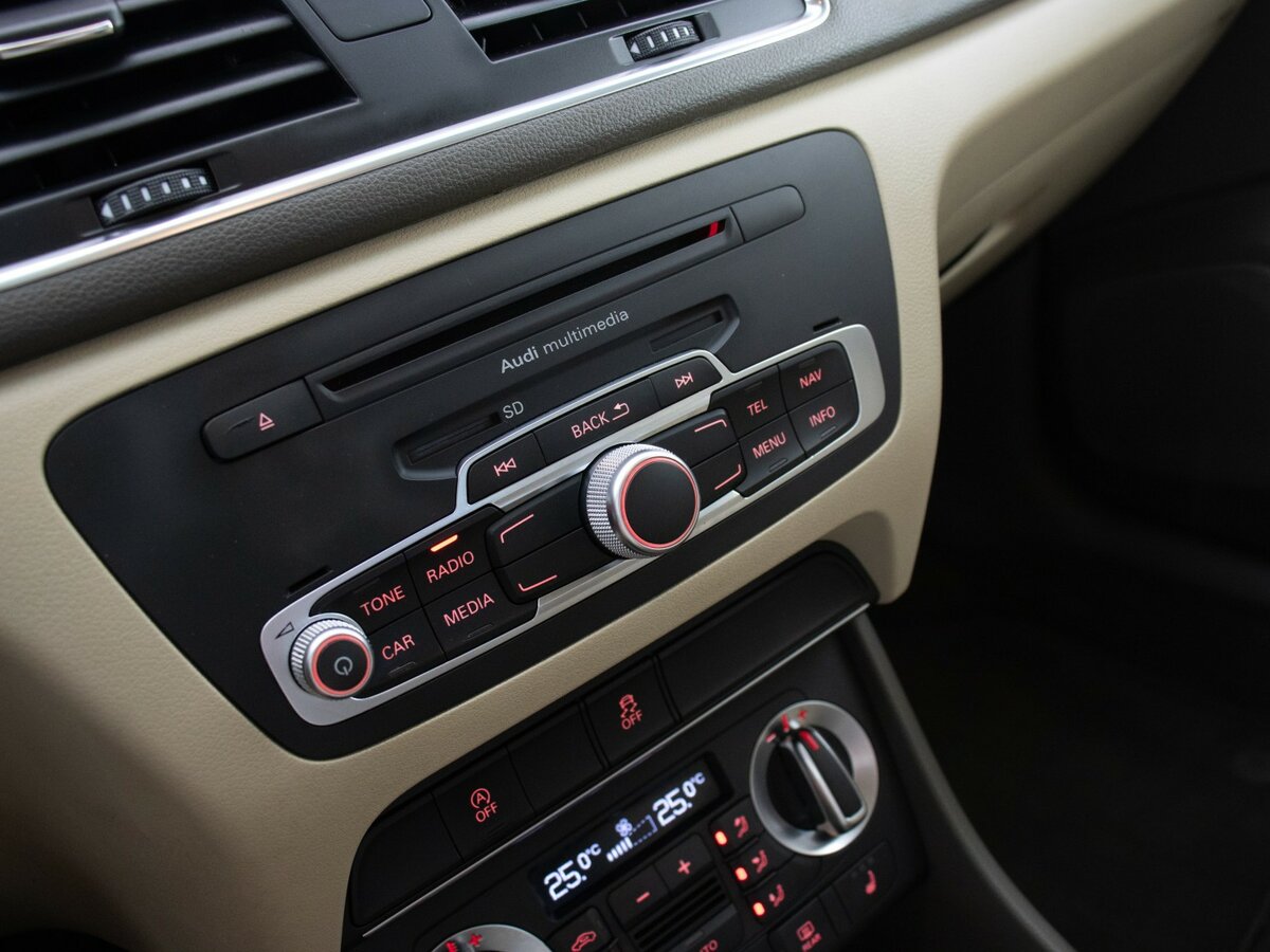 Купить Audi Q3 I (8U), 2013, 209 348 км, фото №11