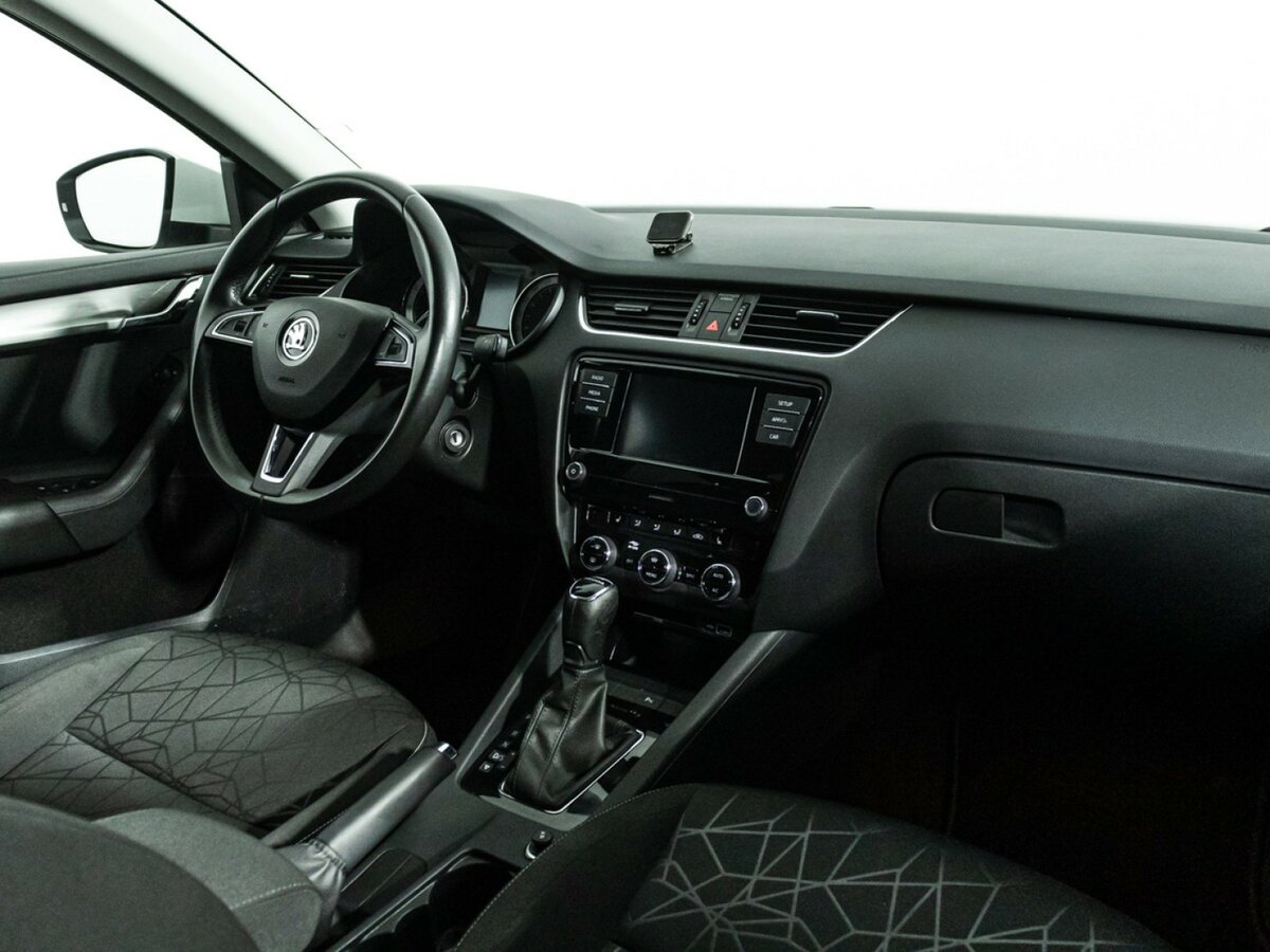 Купить Skoda Octavia III (A7) Рестайлинг, 2019, 61 764 км, фото №9