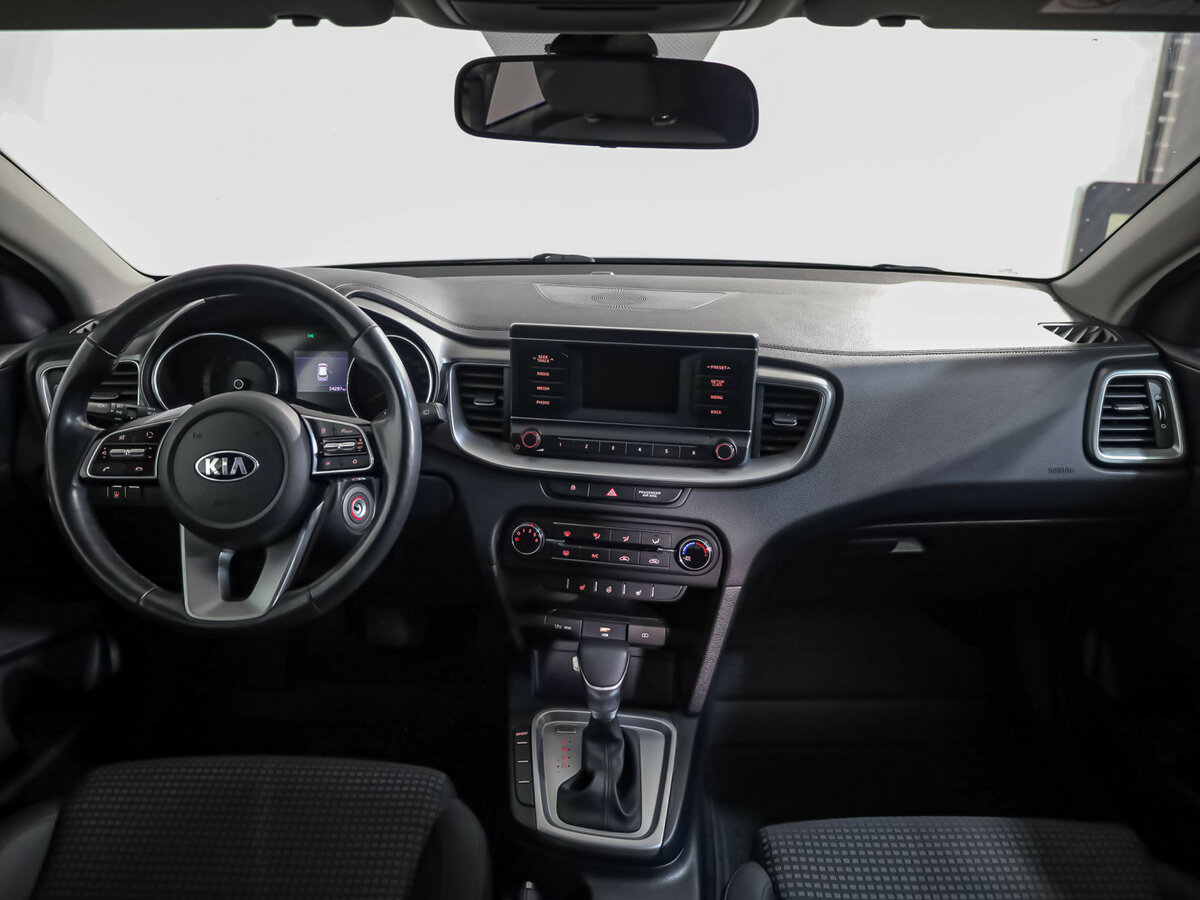 Купить Kia Ceed III, 2020, 54 188 км, фото №8