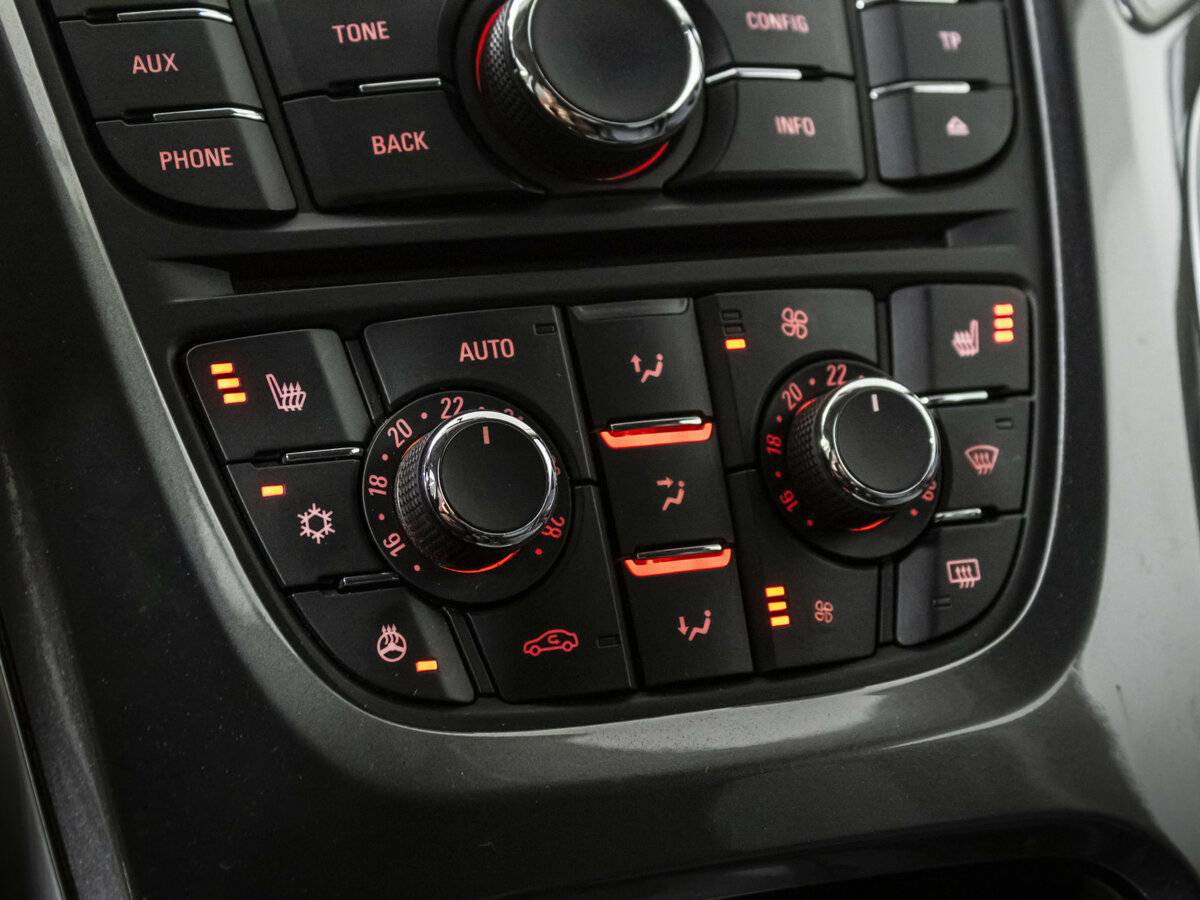 Купить Opel Astra J Рестайлинг, 2013, 171 209 км, фото №15