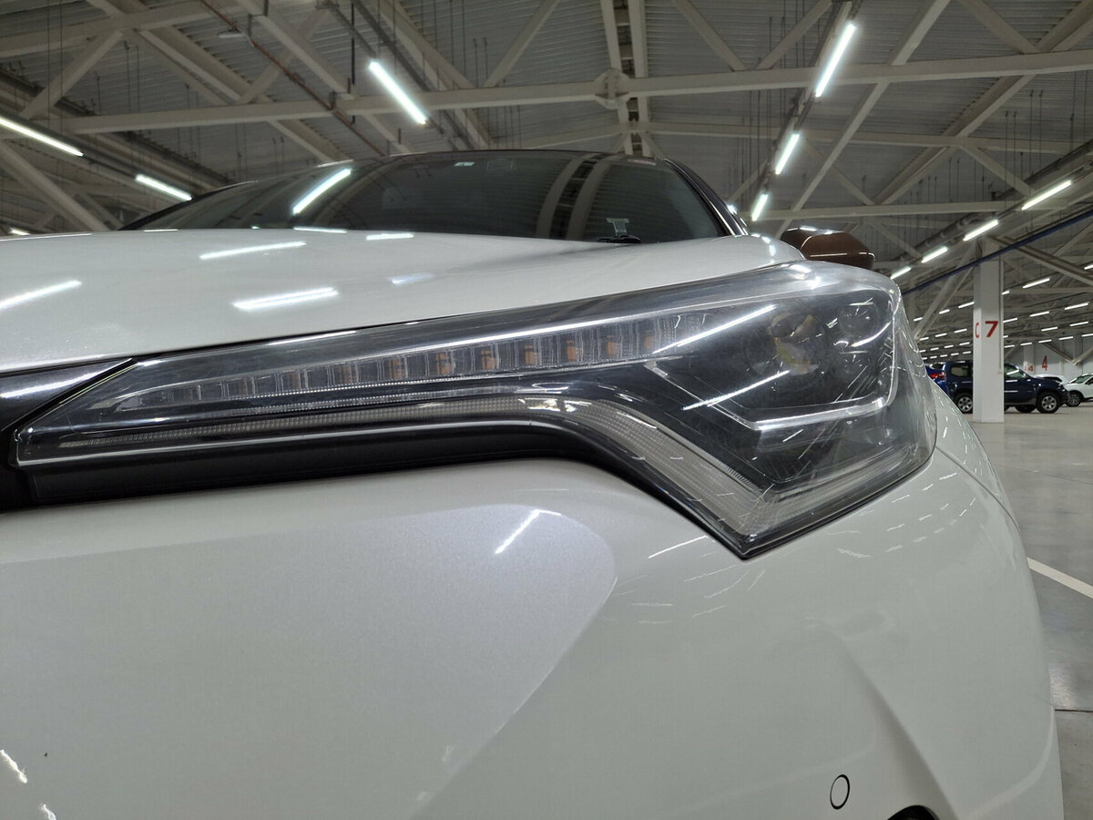 Купить Toyota C-HR I Рестайлинг, 2019, 41 025 км, фото №17