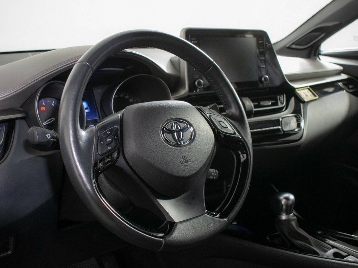 Купить Toyota C-HR I Рестайлинг, 2020, 49 030 км, фото №17
