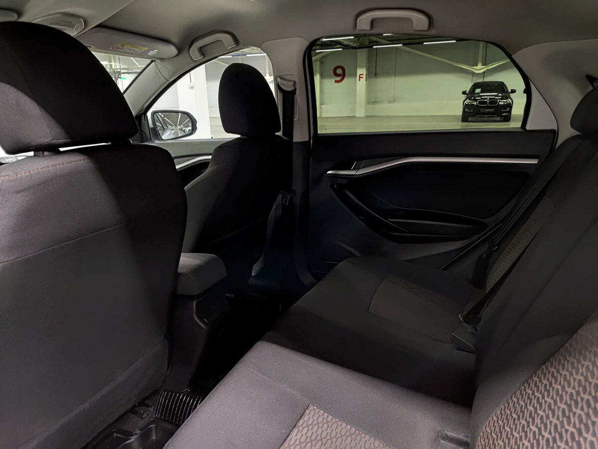 Купить Lada (ВАЗ) Vesta I, 2020, 70 290 км, фото №12