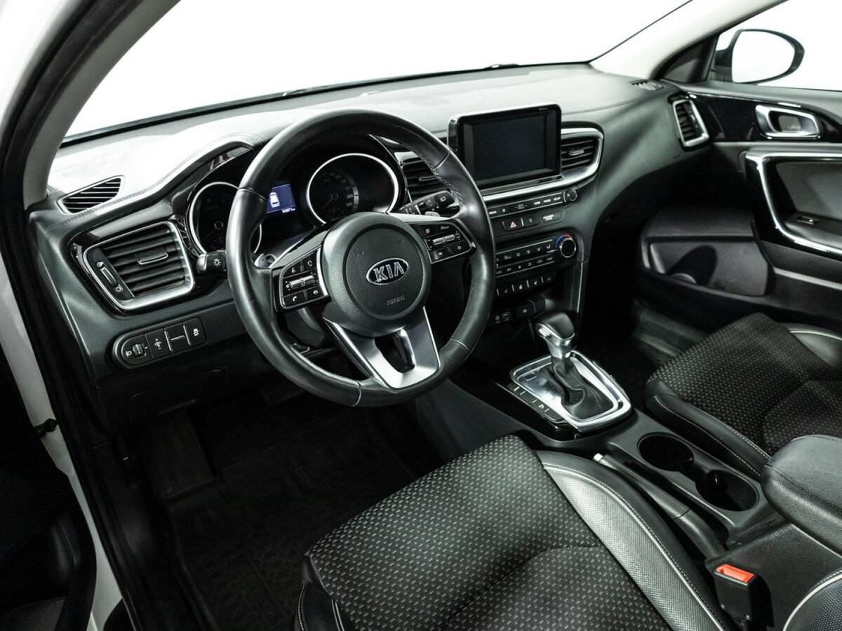 Купить Kia Ceed III, 2019, 50 868 км, фото №11