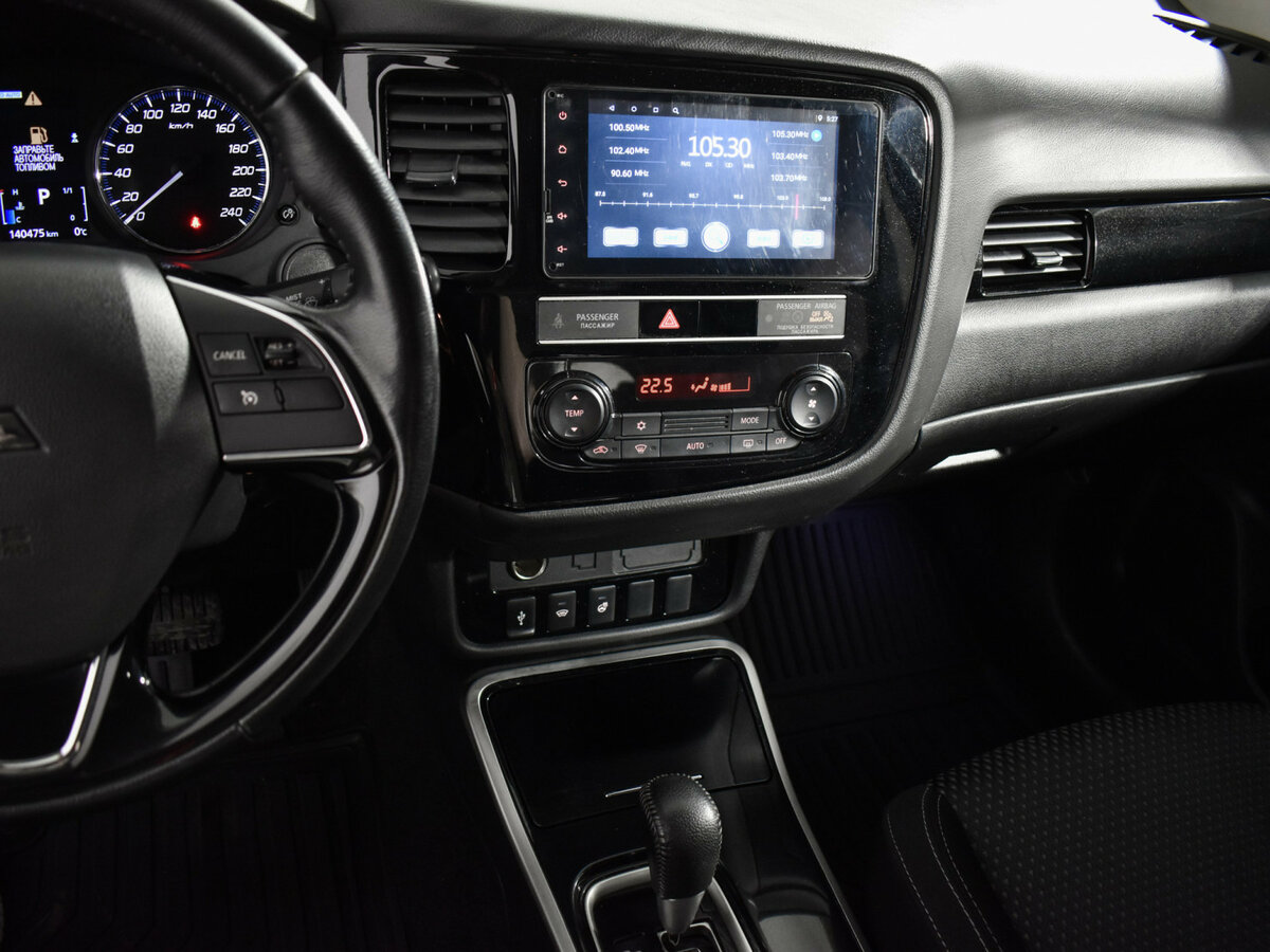 Купить Mitsubishi Outlander III Рестайлинг 3, 2019, 140 400 км, фото №17