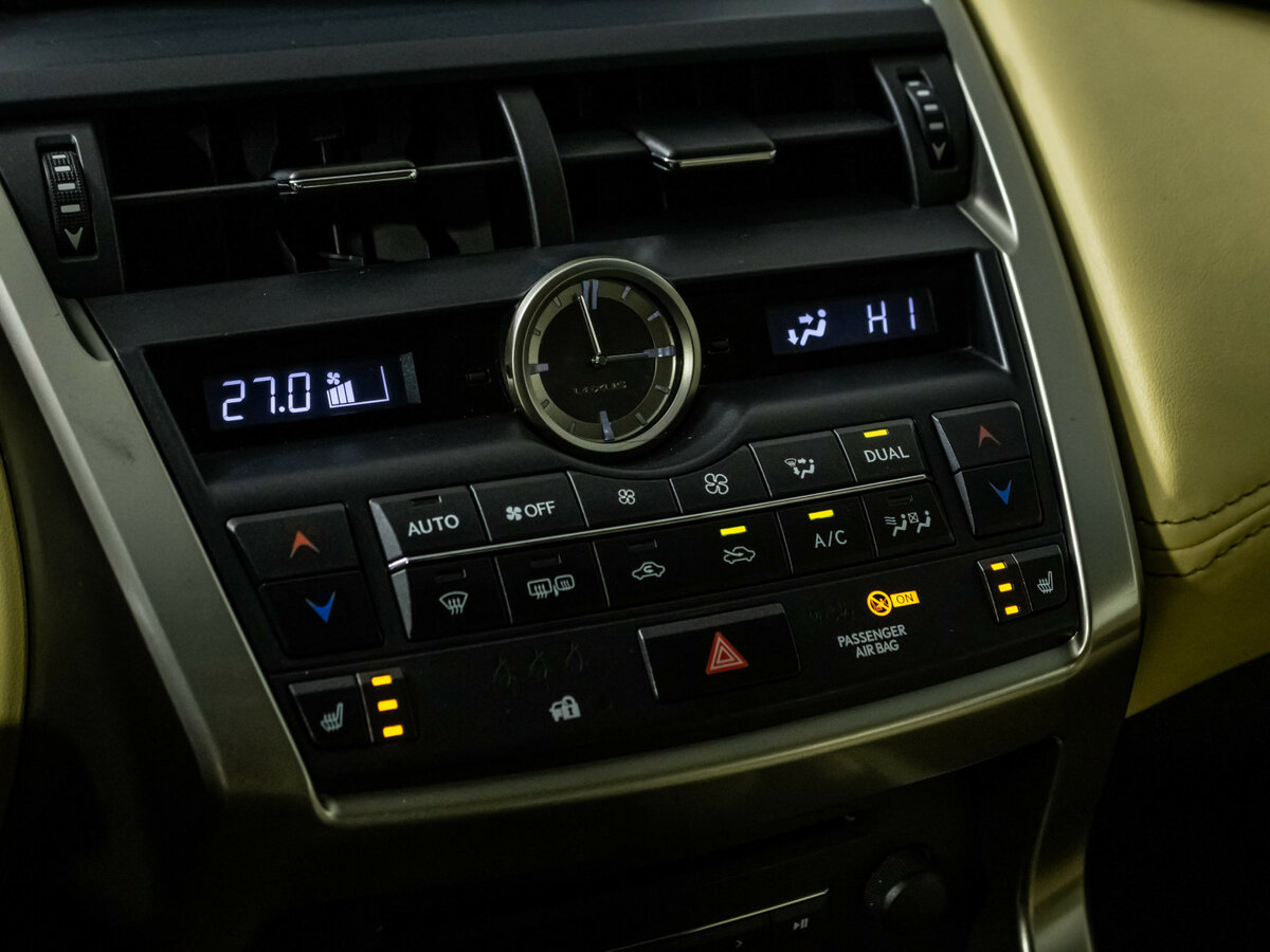 Купить Lexus NX 200 I, 2015, 108 380 км, фото №15