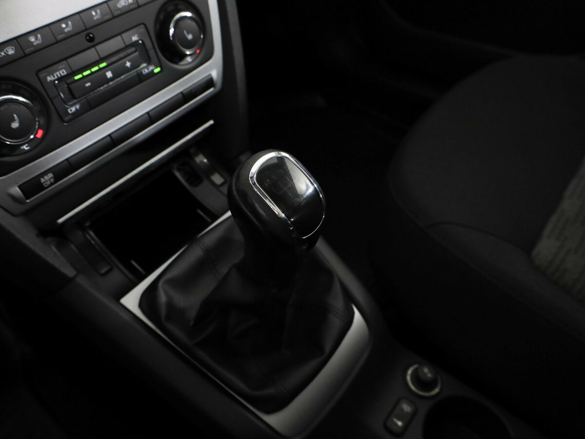 Купить Skoda Octavia II (A5) Рестайлинг, 2012, 190 346 км, фото №10